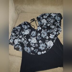 Luxology Black and Gray Floral Blouse